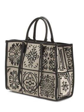 🖤 VIOLA CASTELLANI